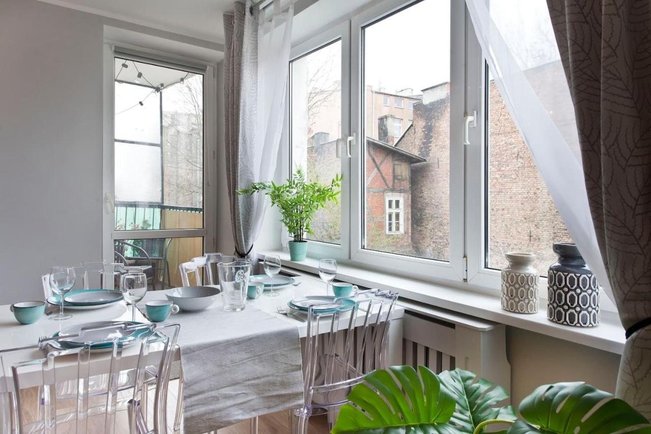 Stay Hip In Vibrant Centrally Located Apartment In Old Town Гданск Екстериор снимка