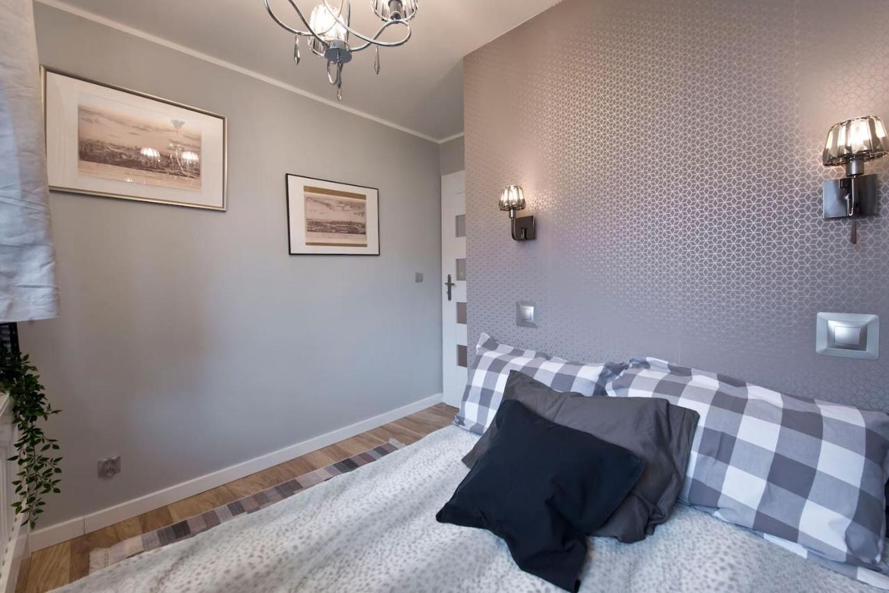 Stay Hip In Vibrant Centrally Located Apartment In Old Town Гданск Екстериор снимка