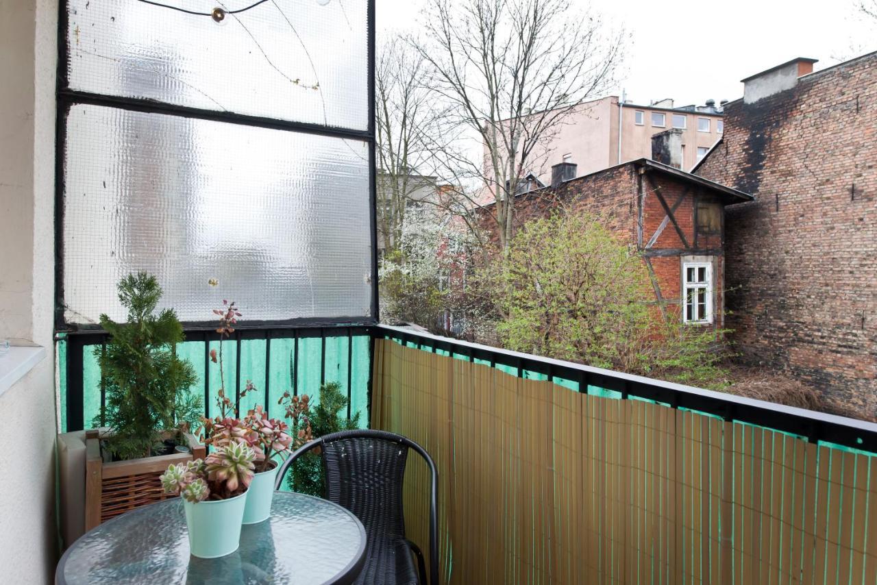 Stay Hip In Vibrant Centrally Located Apartment In Old Town Гданск Екстериор снимка