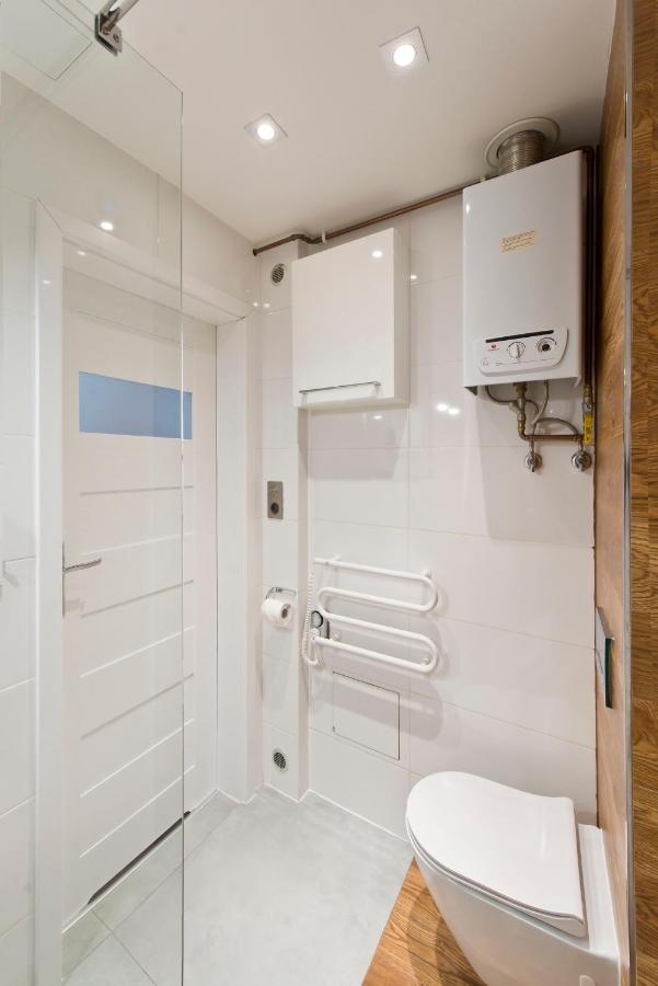 Stay Hip In Vibrant Centrally Located Apartment In Old Town Гданск Екстериор снимка